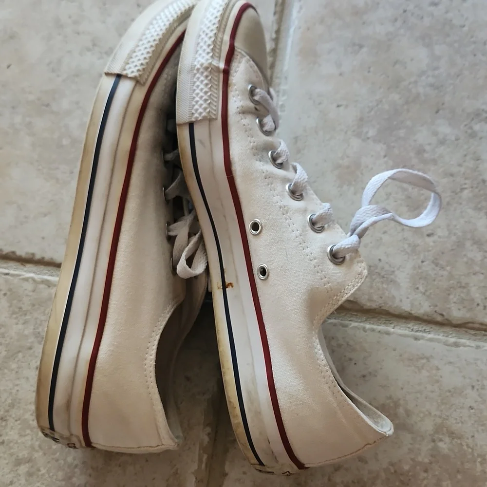 Converse Chuck Taylor Allstars In White Canvas Mens Size 8 Or Womens Size 10 - Picture 5 of 9
